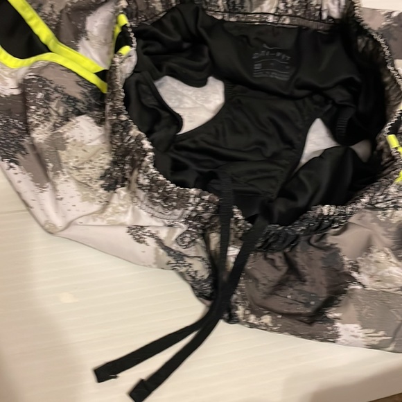 Nike Dri-Fit Graphic Print Running Shorts w/Briefs Training shorts size Womens M - Picture 6 of 11